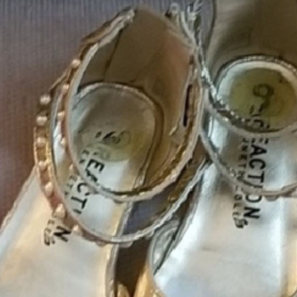 SOLD!!Gold Pearl Toddler Flats - Picture 2 of 3